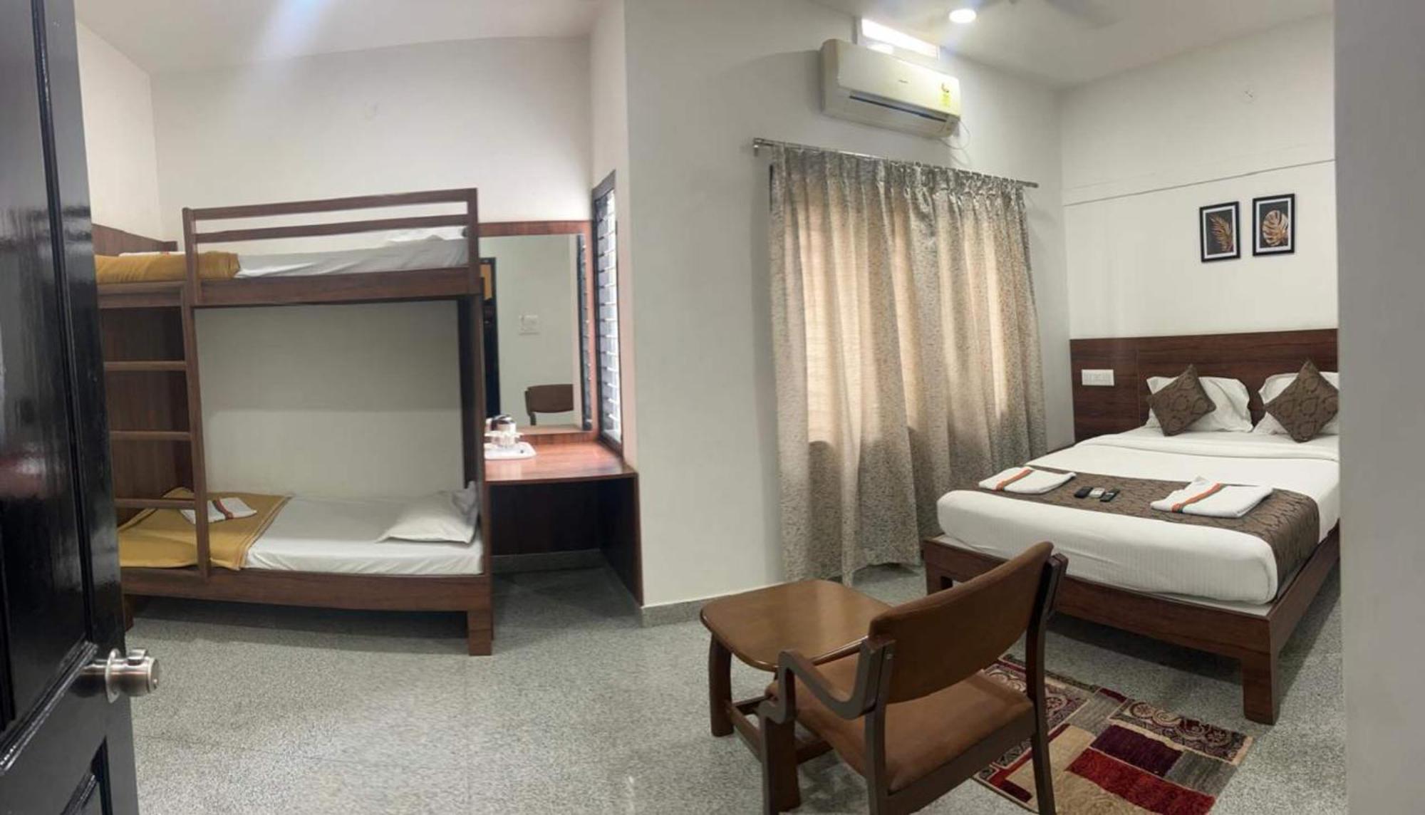 Hotel Queens Comfort مَسّور المظهر الخارجي الصورة