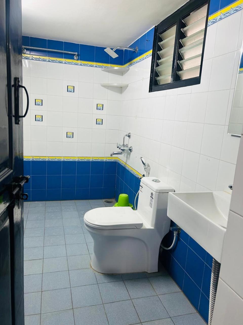 Hotel Queens Comfort مَسّور المظهر الخارجي الصورة