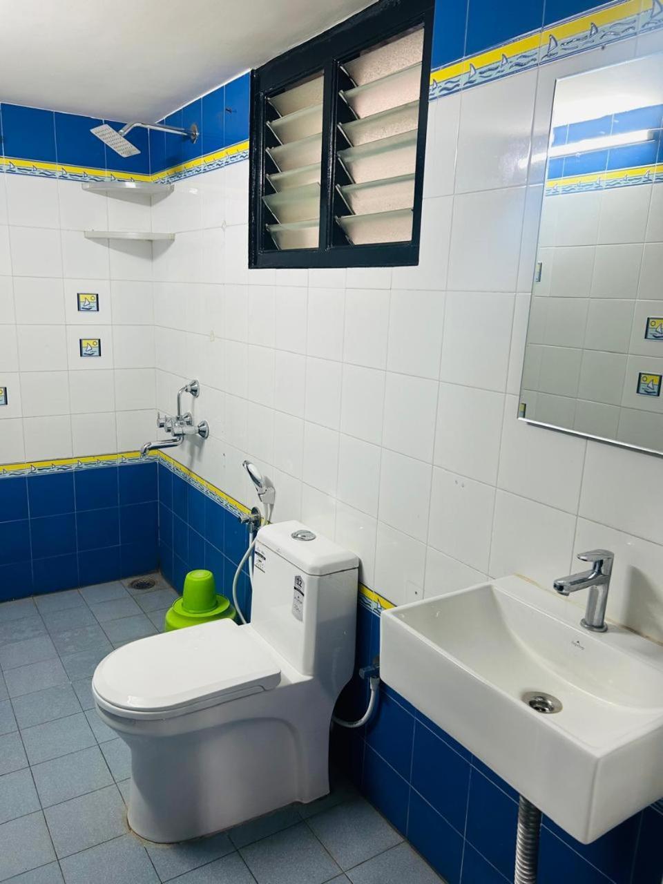 Hotel Queens Comfort مَسّور المظهر الخارجي الصورة