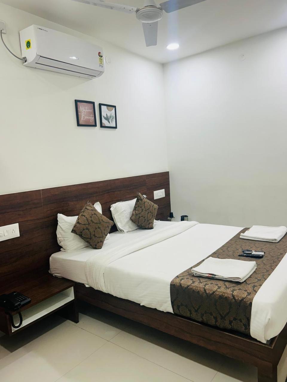 Hotel Queens Comfort مَسّور المظهر الخارجي الصورة