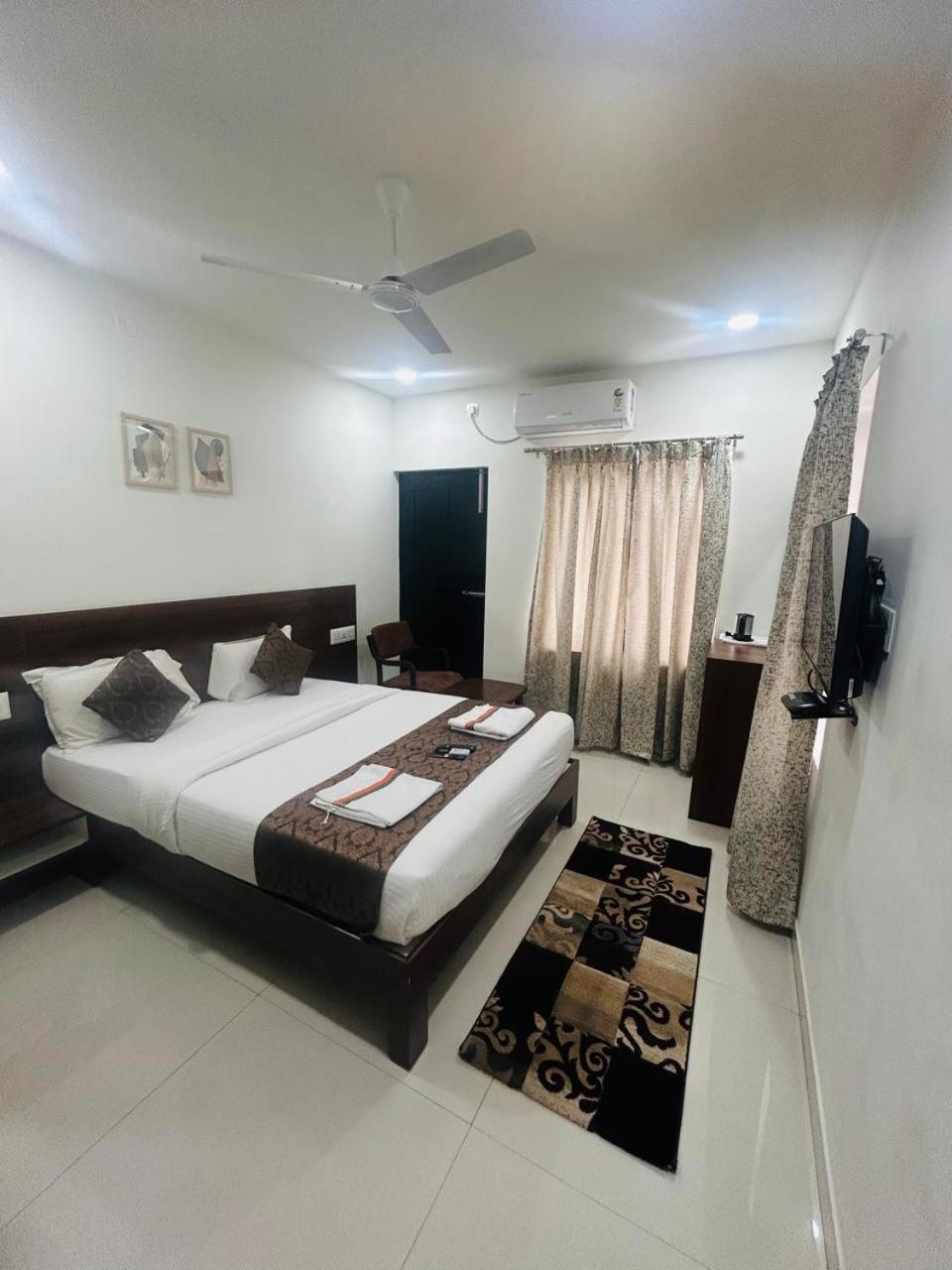 Hotel Queens Comfort مَسّور المظهر الخارجي الصورة