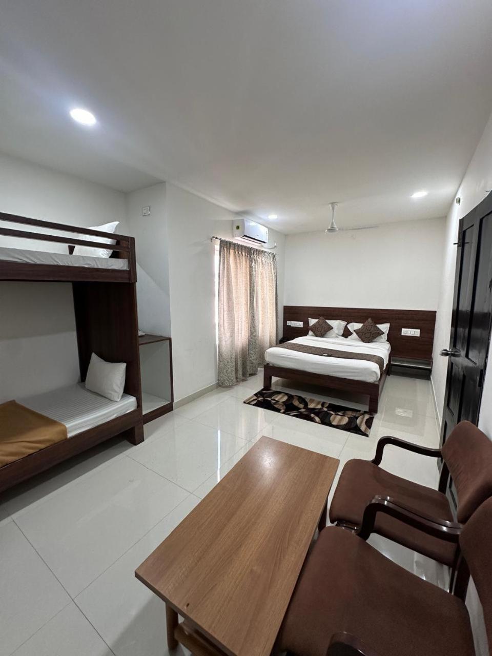 Hotel Queens Comfort مَسّور المظهر الخارجي الصورة