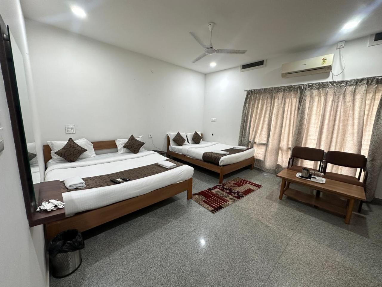 Hotel Queens Comfort مَسّور المظهر الخارجي الصورة